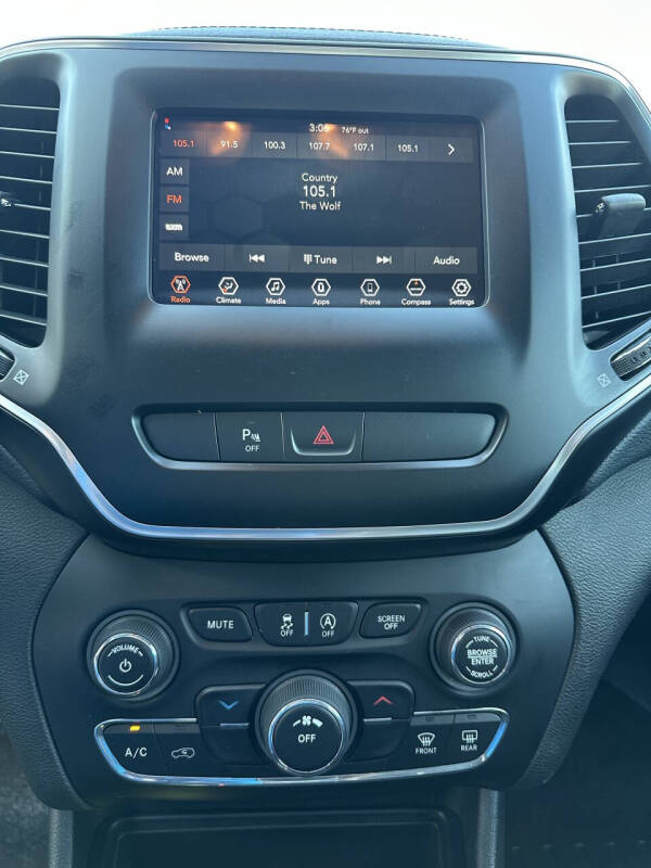 2019 Jeep Cherokee Latitude Plus