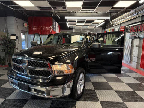 2023 RAM 1500 Classic SLT