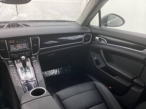2013 Porsche Panamera S