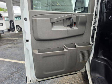 2018 GMC Savana 2500