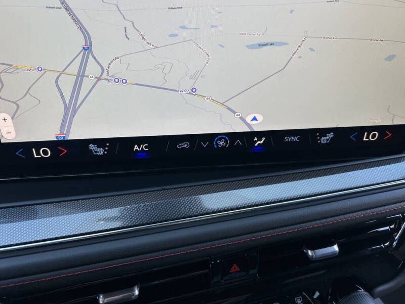 2025 Chevrolet Tahoe RST