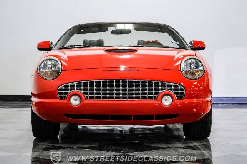 2002 Ford Thunderbird Deluxe