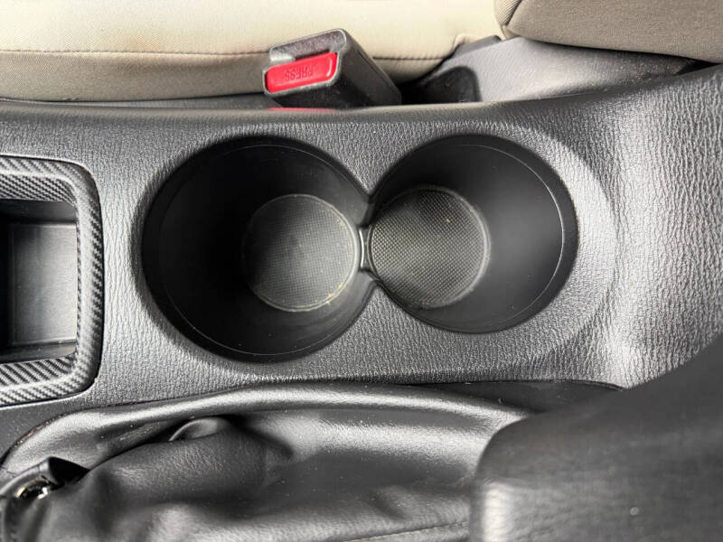 2014 Mazda MAZDA3 i Sport