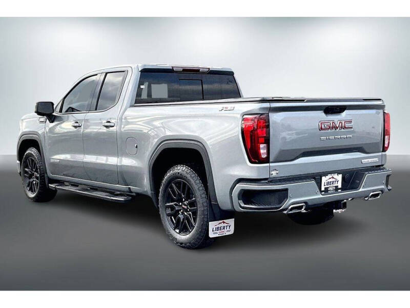 2025 GMC Sierra 1500 Elevation