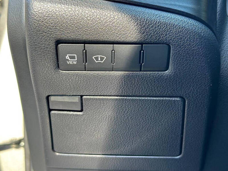 2021 Lexus ES 300h Ultra Luxury