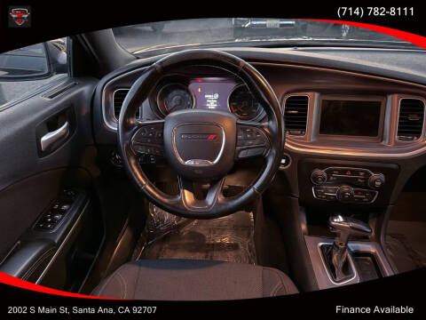 2019 Dodge Charger SXT