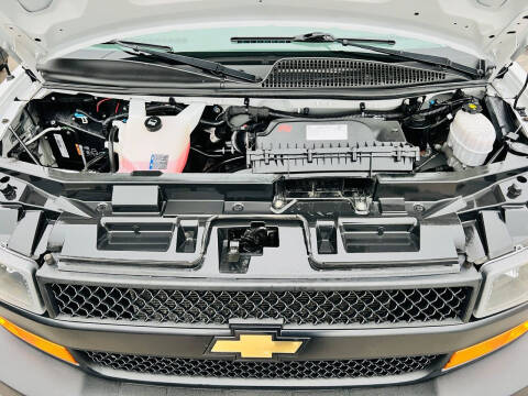 2018 Chevrolet Express 2500