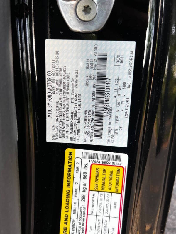 2025 Ford Mustang EcoBoost Premium