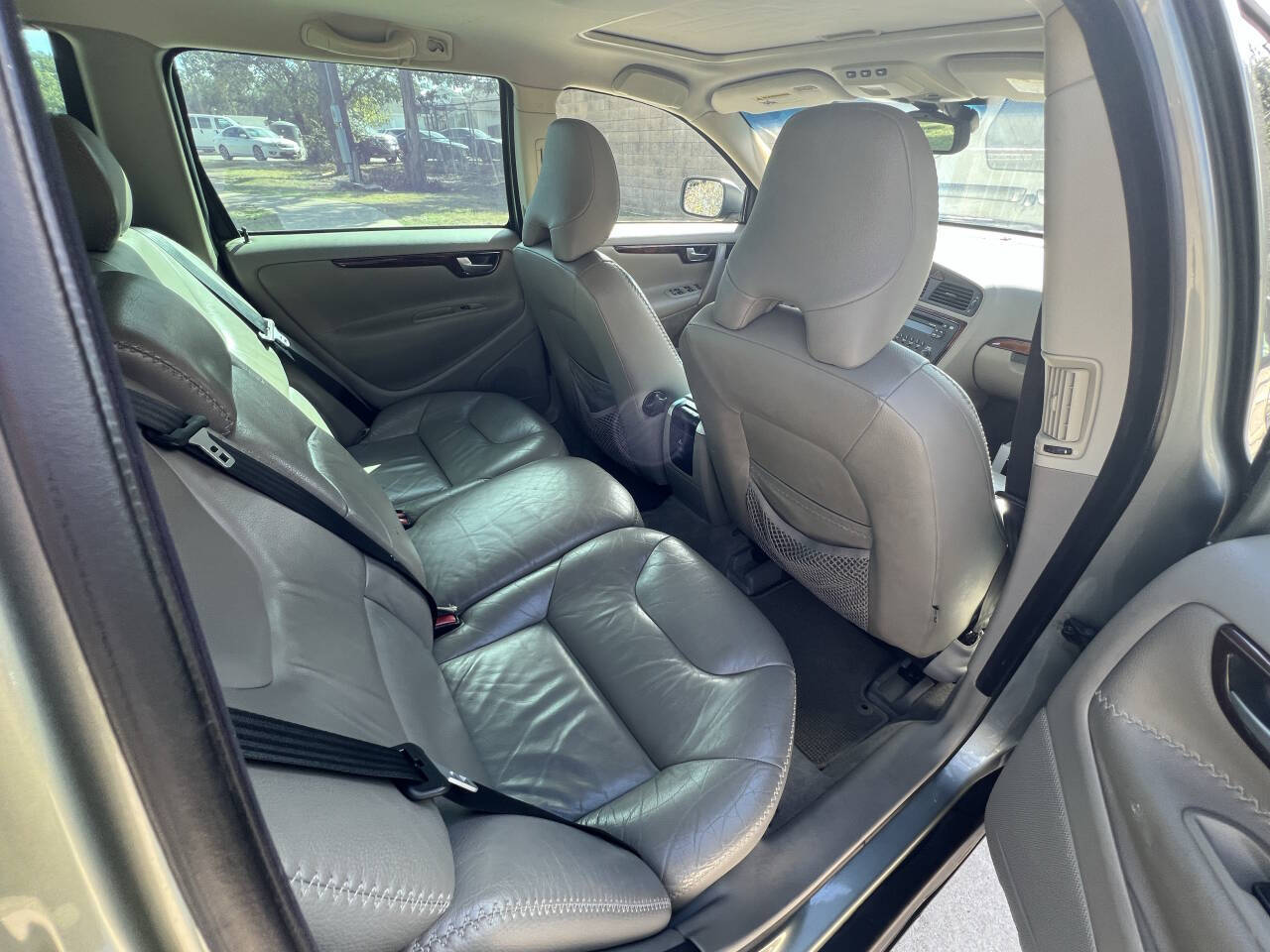 Used Car 2006 Volvo Xc70  Base Awd 4dr Wagon For Sale Under $10,000 In Austin, Texas