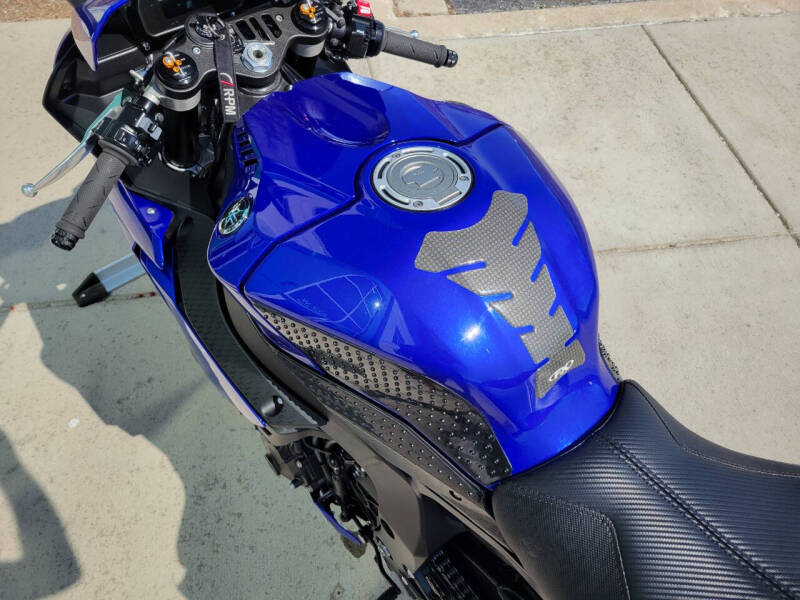 2018 Yamaha YZF-R1