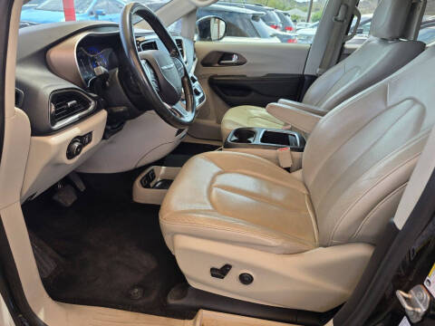 2019 Chrysler Pacifica Touring L Plus