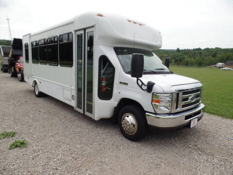 2017 Ford E-Series Chassis