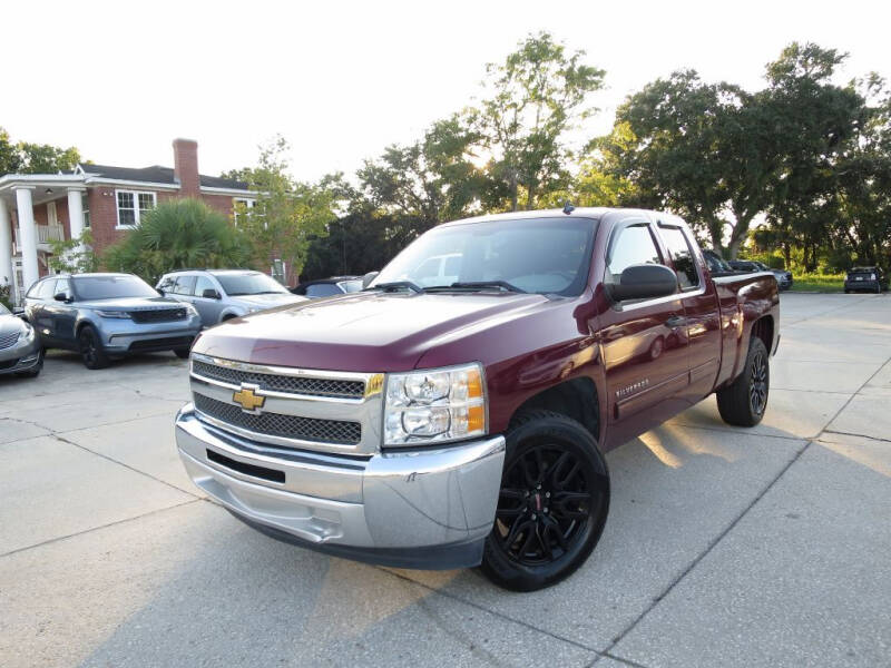 2013 Chevrolet Silverado 1500 for sale at Caspian Cars in Sanford FL