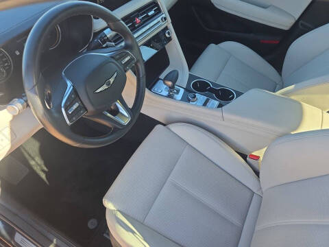 2025 Genesis G70