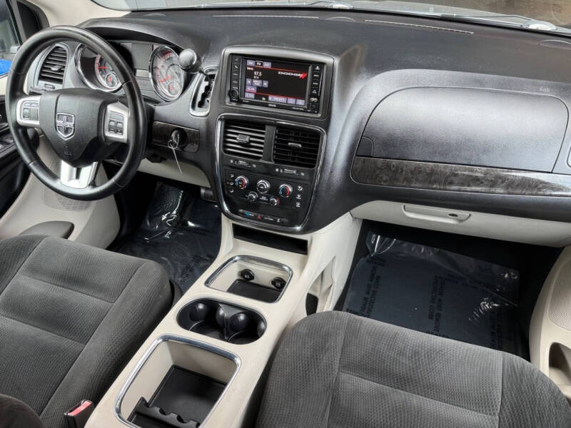2016 Dodge Grand Caravan SXT
