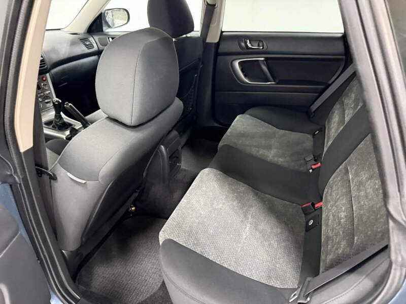 2005 Subaru Outback 2.5i