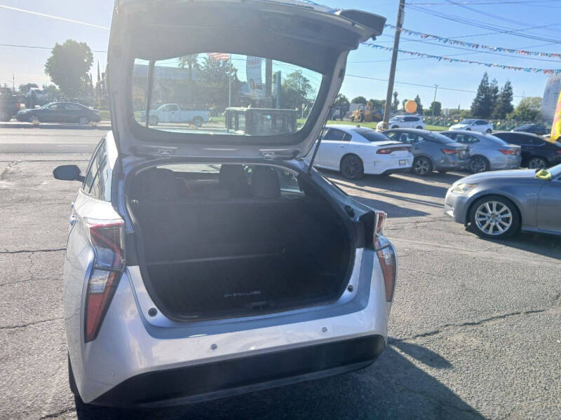 2018 Toyota Prius Two