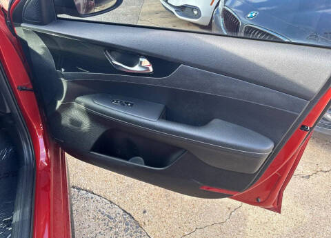 2020 Kia Forte GT Line