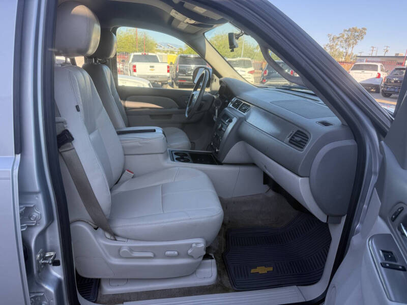 2013 Chevrolet Suburban LT