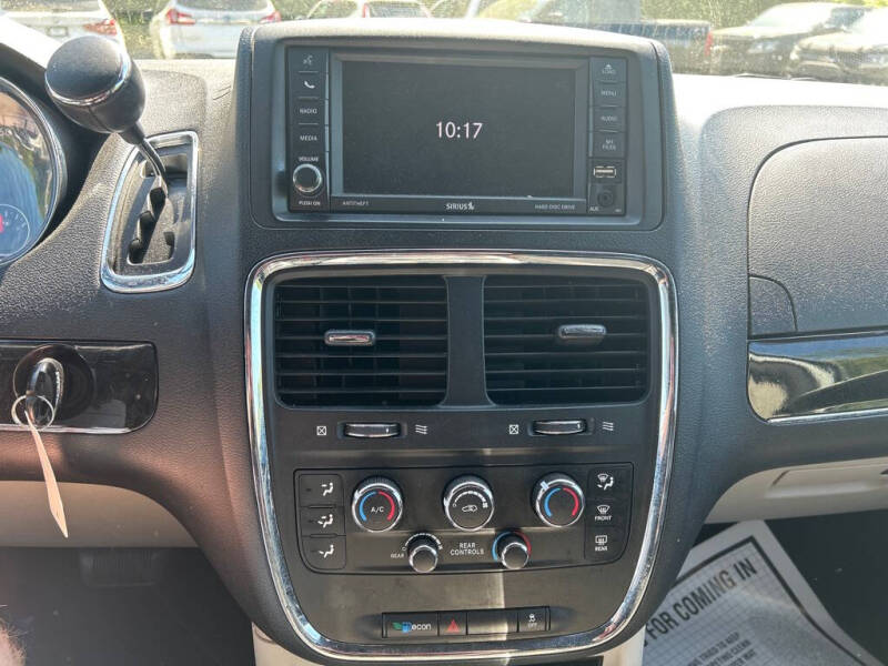 2017 Dodge Grand Caravan SXT