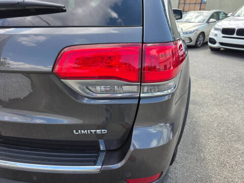 2017 Jeep Grand Cherokee