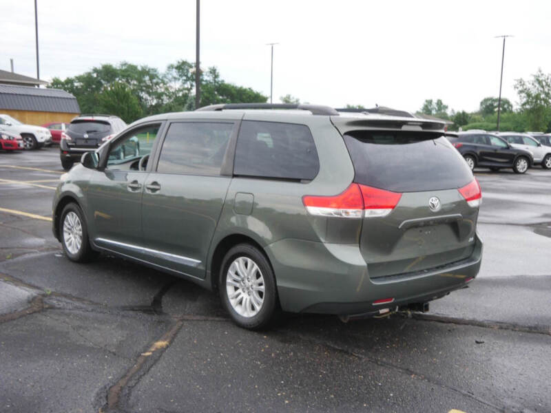 2013 Toyota Sienna