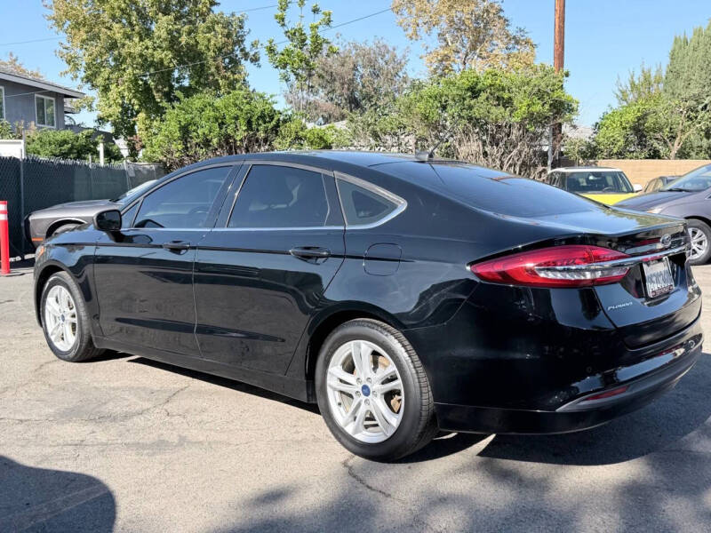 2018 Ford Fusion SE