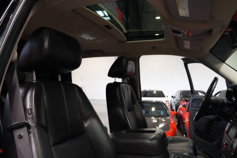 2012 Chevrolet Avalanche LT