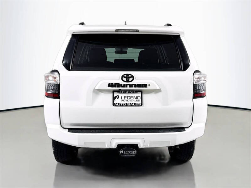 2019 Toyota 4Runner SR5