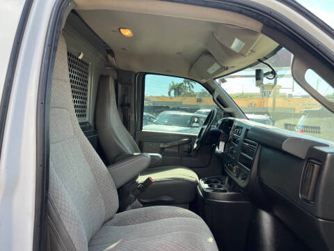 2021 Chevrolet Express 2500