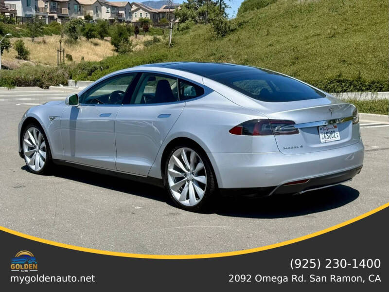2013 Tesla Model S