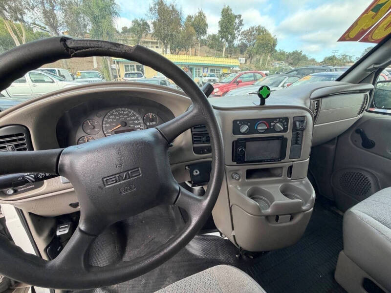 2004 GMC Safari