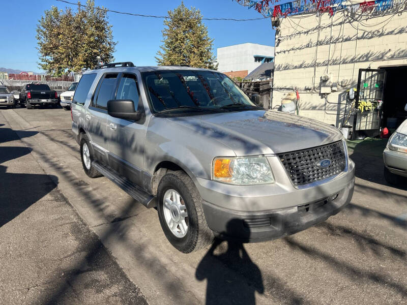 2005 Ford Expedition XLT photo 8