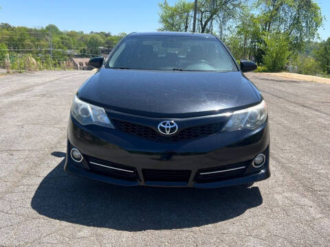 2012 Toyota Camry for sale at Car ConneXion Inc in Knoxville TN