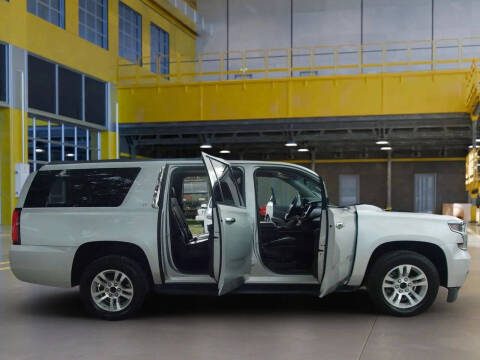 2019 Chevrolet Suburban LT
