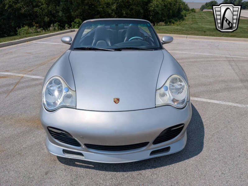 2004 Porsche 911 Carrera 4S