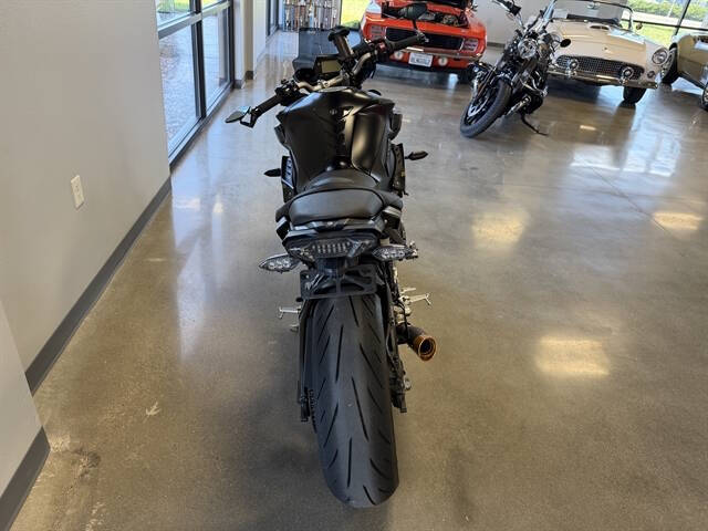 2020 Yamaha MT-10