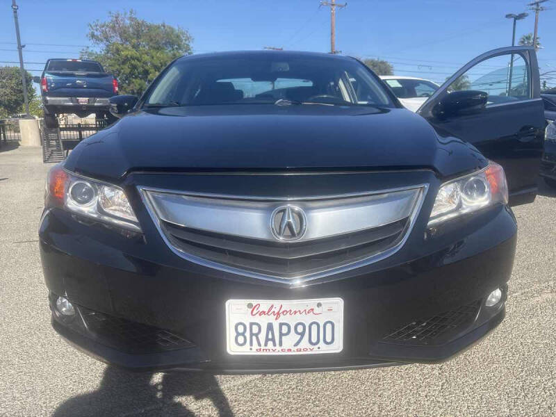 2013 Acura ILX 2.0L w/Premium