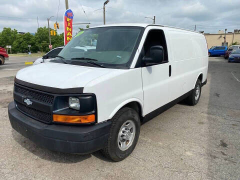 2016 Chevrolet Express 2500