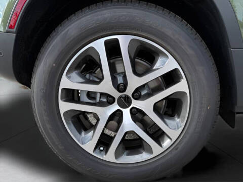 2026 Land Rover Defender 110 P300 S