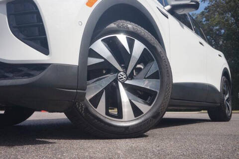 2023 Volkswagen ID.4 Pro