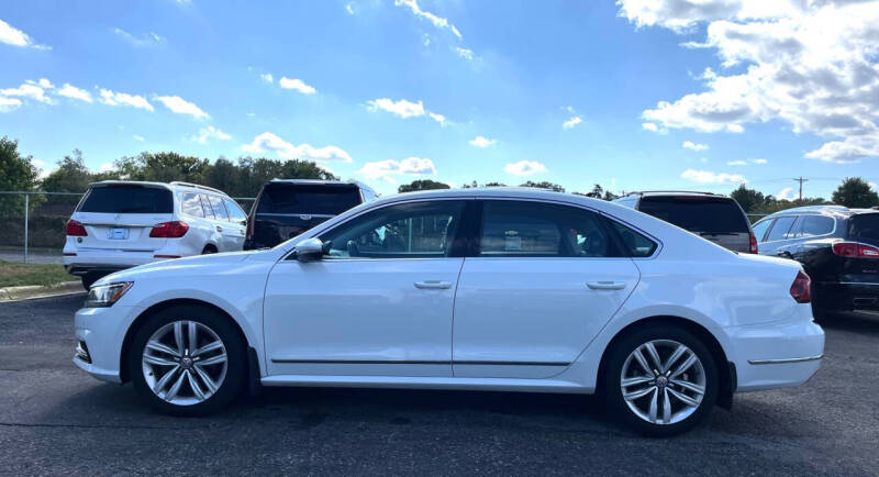 2017 Volkswagen Passat SE photo 8