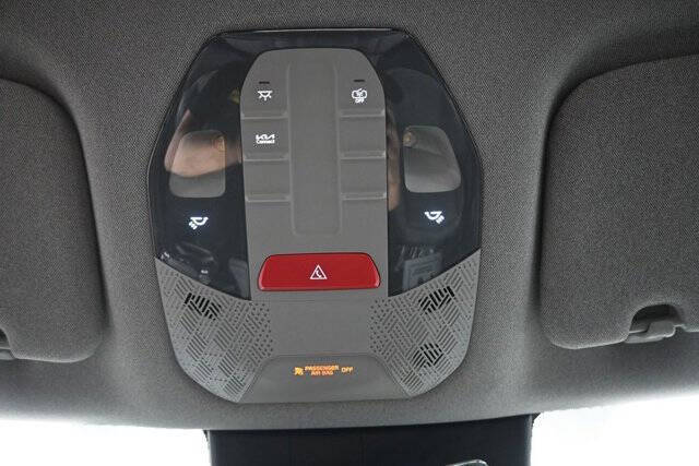 2024 Kia EV9 Light
