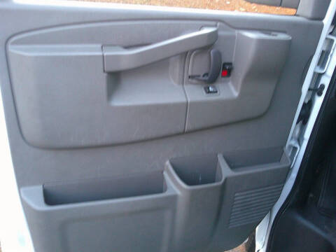 2017 Chevrolet Express LT 3500