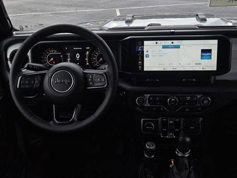 2025 Jeep Gladiator Sport