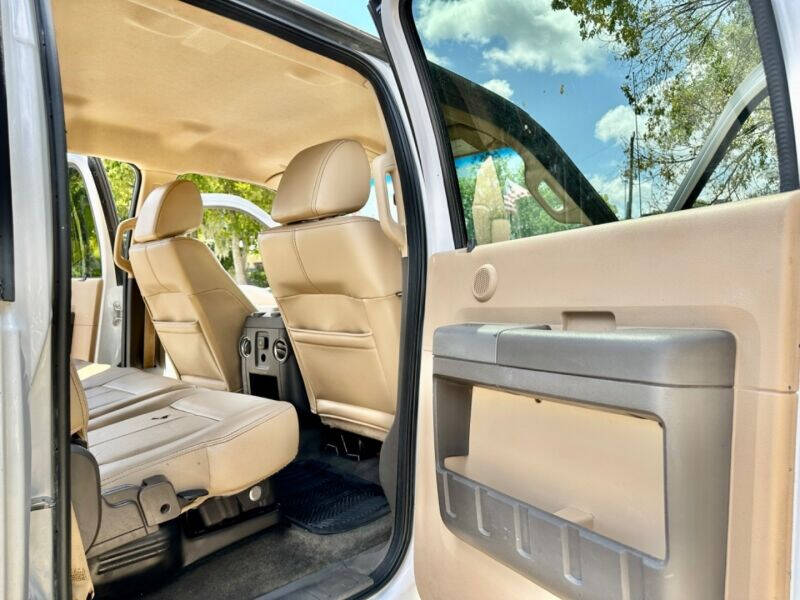 2011 Ford F-250 Super Duty  - $24,995