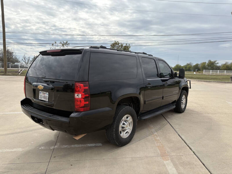 2012 Chevrolet Suburban LS 2500