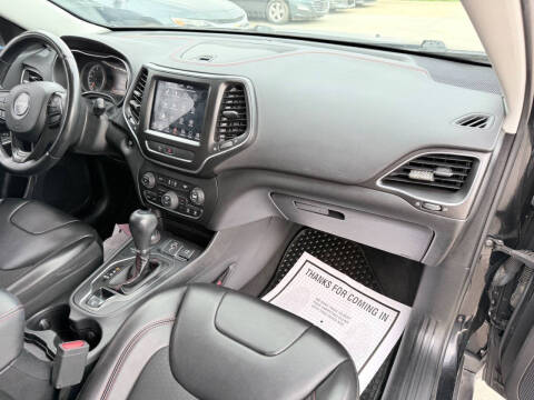 2019 Jeep Cherokee Trailhawk