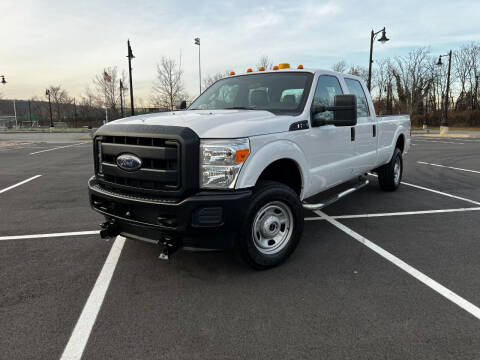 2015 Ford F-350 Super Duty for sale at CLIFTON COLFAX AUTO MALL in Clifton NJ