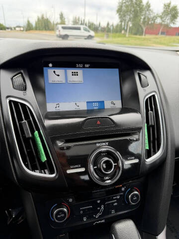 2017 Ford Focus SEL